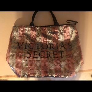 VS large tote bag NEVER BEEN USED!